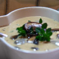 Creamy mushroom and brie soup