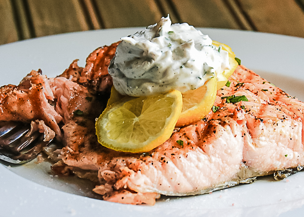 Grilled Salmon with Shallot Dill Sauce