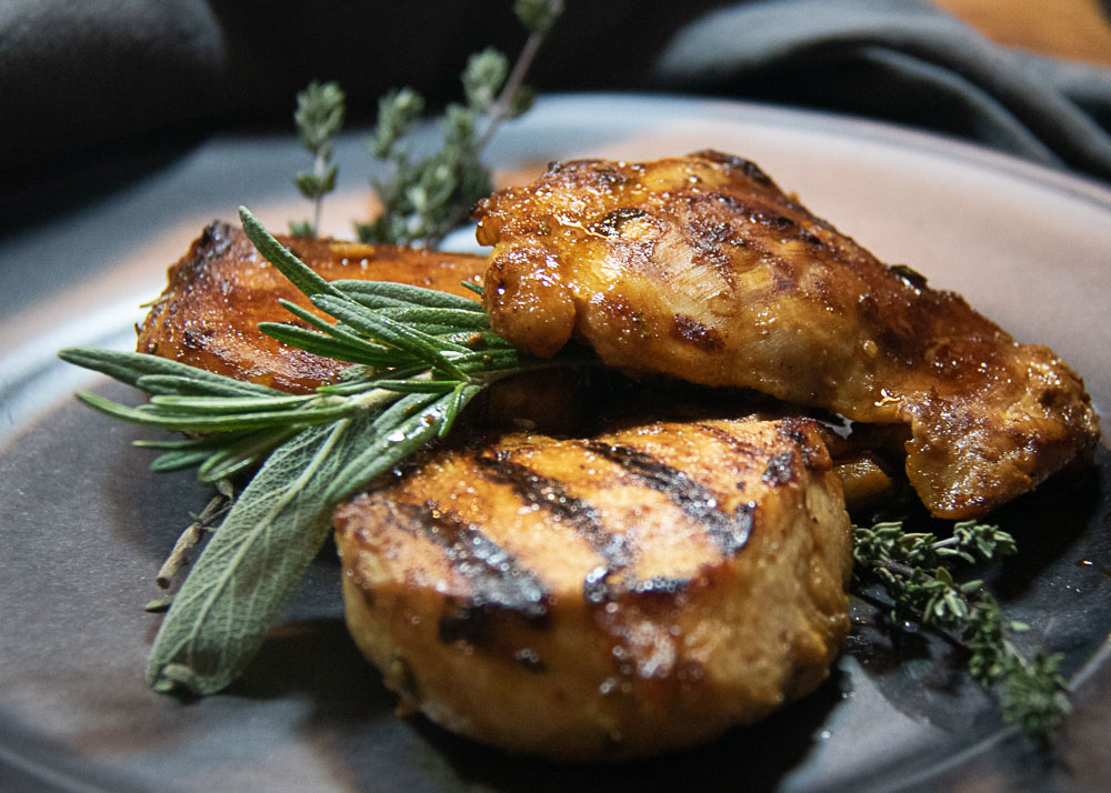 herb grilled chicken marinade on plate