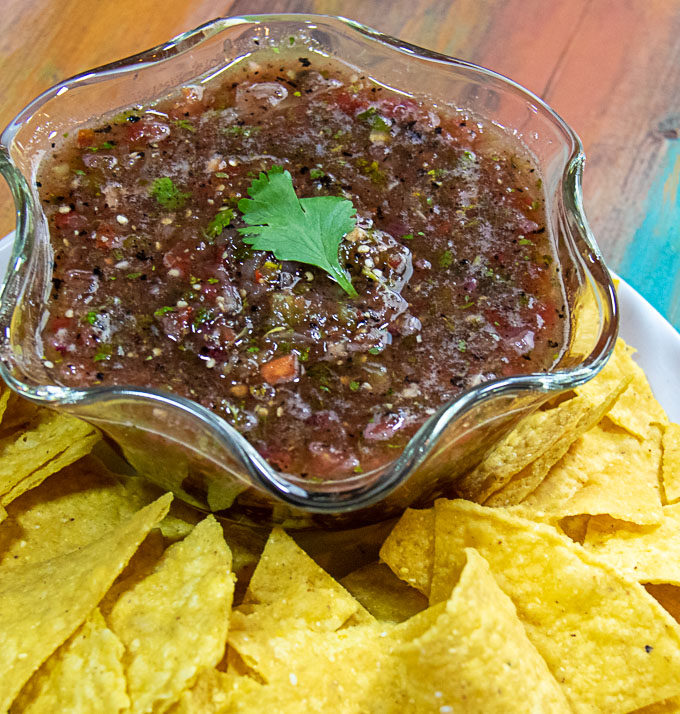 roasted tomatillo salsa with chips