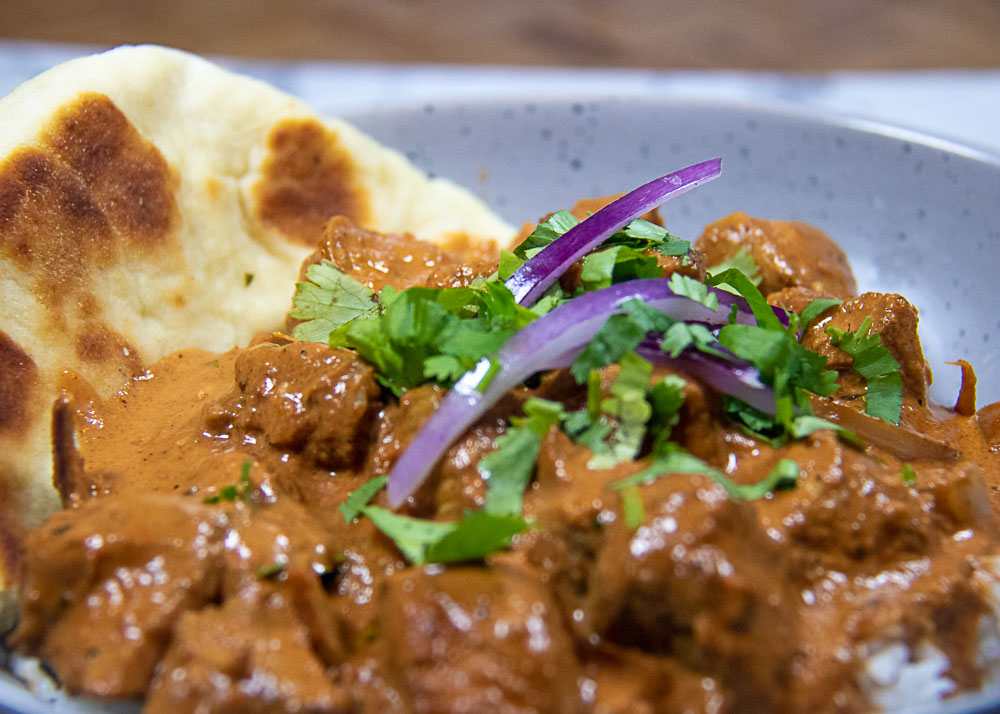 butter chicken with naan