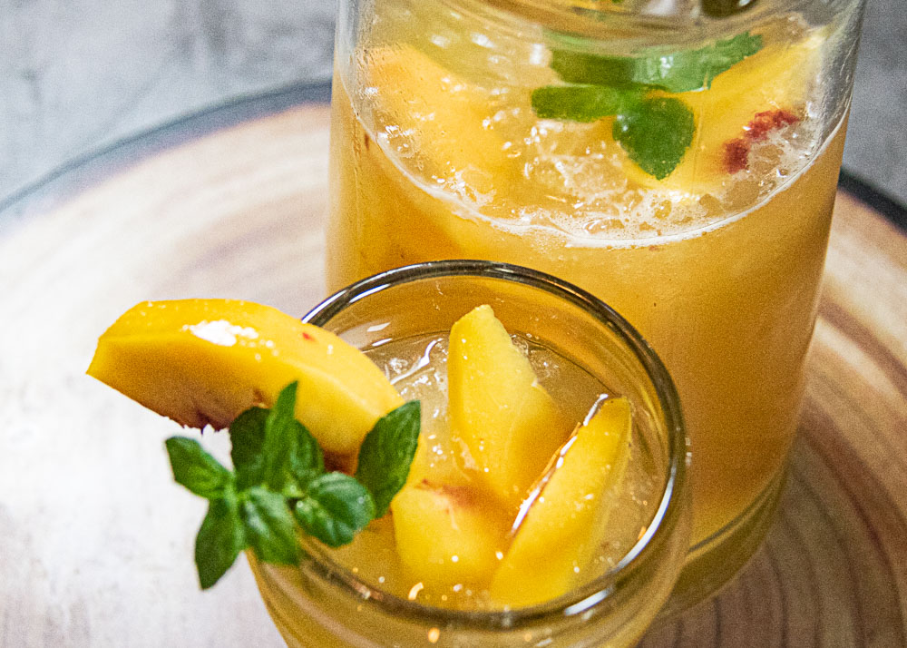 peaches and cream mocktail in glass
